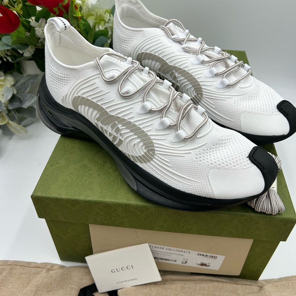 Men's Gucci trainer, interlocking G, sneakers size 13 made in Italy